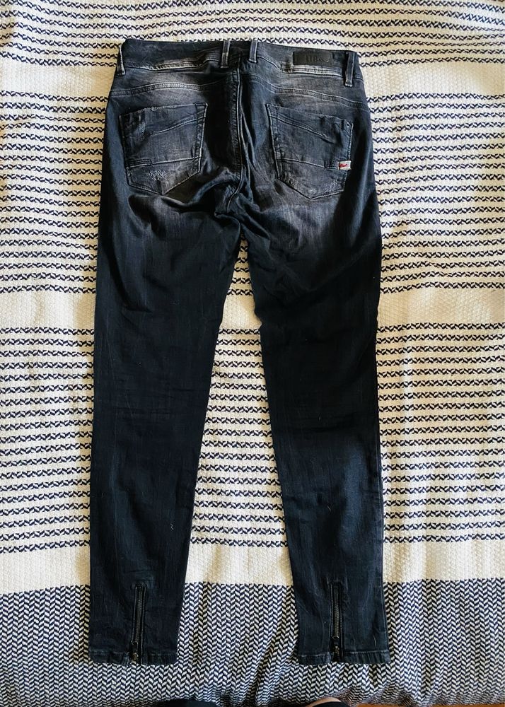 Жіночі джинси LTB
