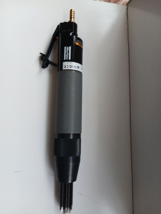 Atlas copco P 2541 Młotek  igłowy Pneumatyczny.
