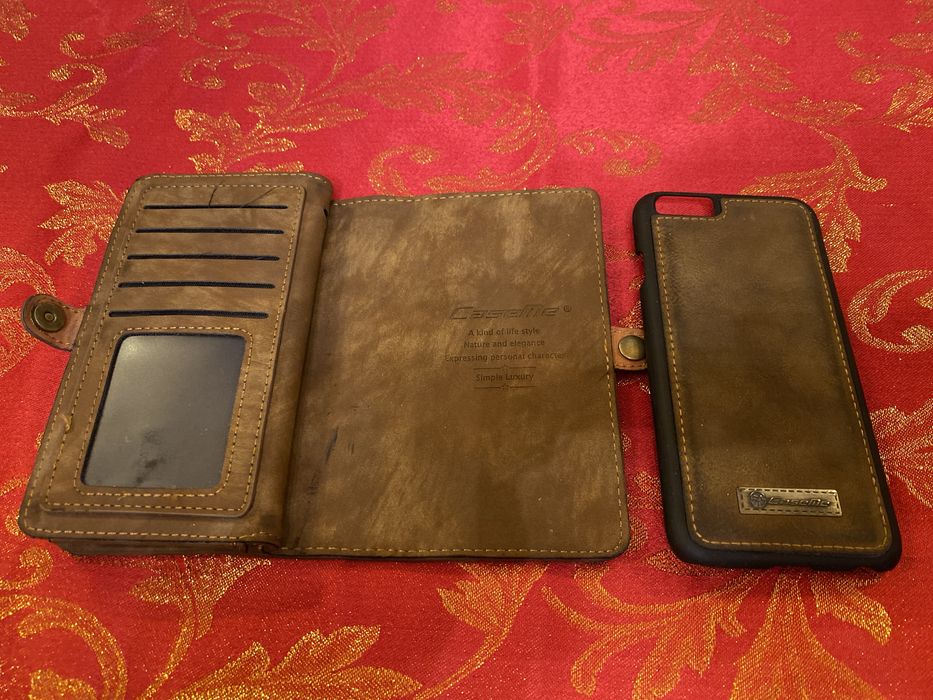 Portfel z etui na telefon