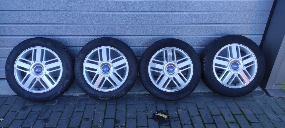 Koła felgi aluminiowe 16 cali 5x108 Ford opony wielozesonowe komplet