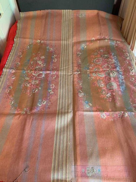 Tapeçaria para estofos.