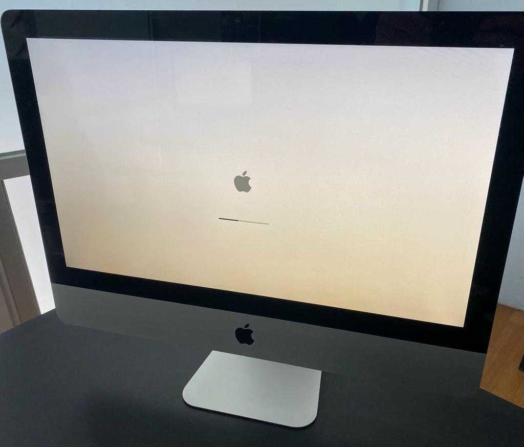 Imac 21.5” - Apple -  Intel i3. - 3.6 - Disco 500gb - RAM 8gb