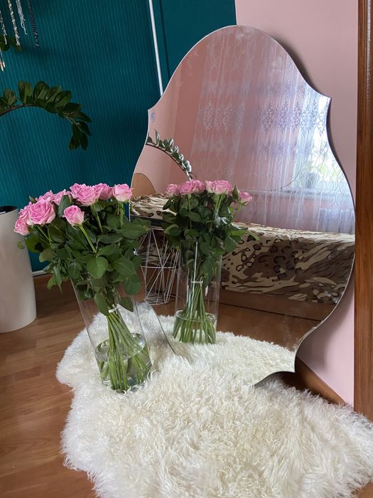 Дзеркало у вітальню