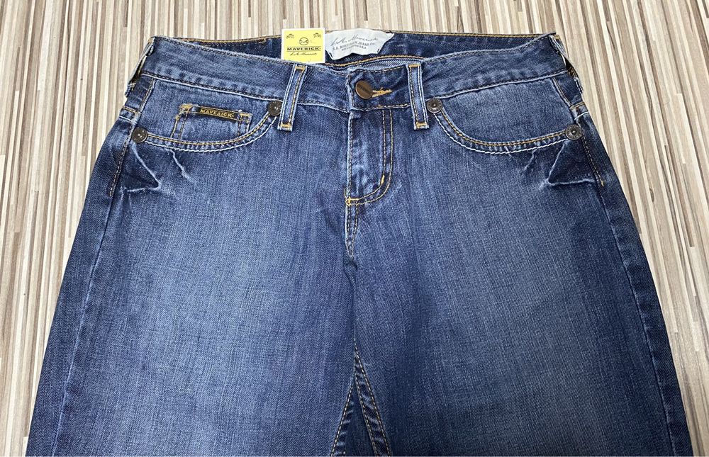 Spodnie damskie jeans szwedy 28/33 pas 70 cm komplet 2 sztuki Lee nowe