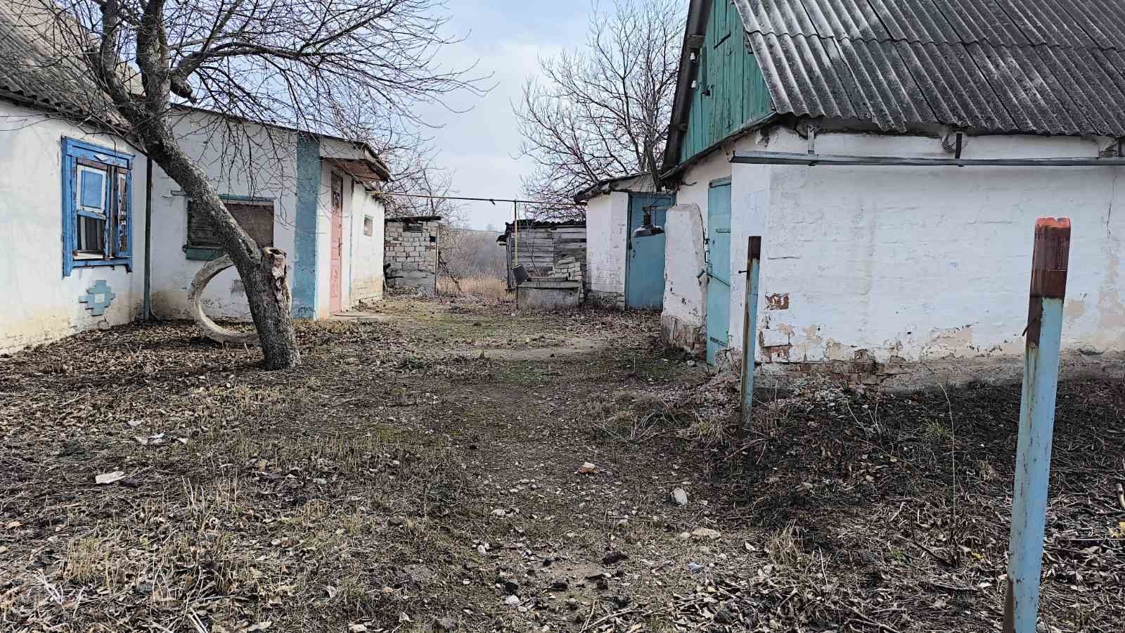 Продам не великий будинок  в село Домаха