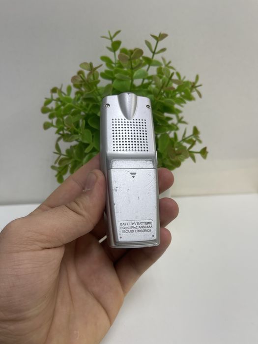 Б/У Диктофон Olympus Digital Voice Recorder VN-2100PC