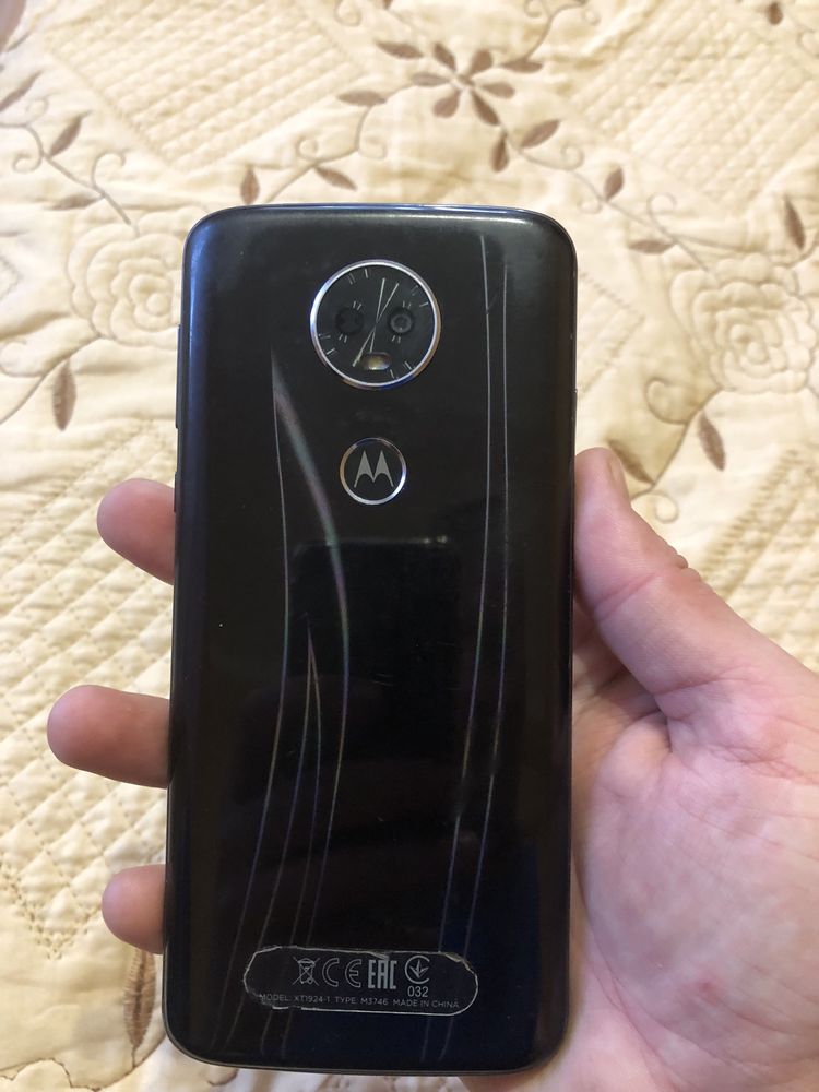 Продам Motorola e5 plus
