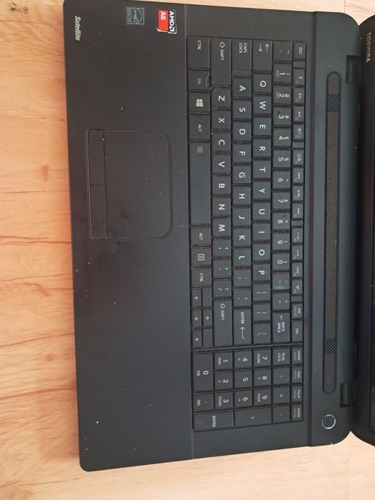Laptop Toshiba Satelite C75D