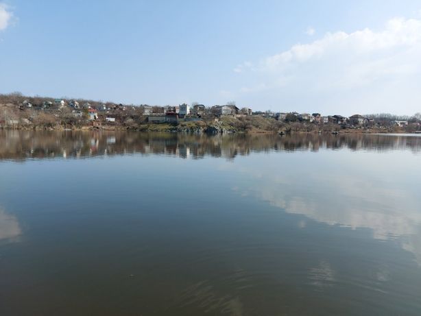 Продам участок со своим берегом в судоходной части Суры в Ракшивке.