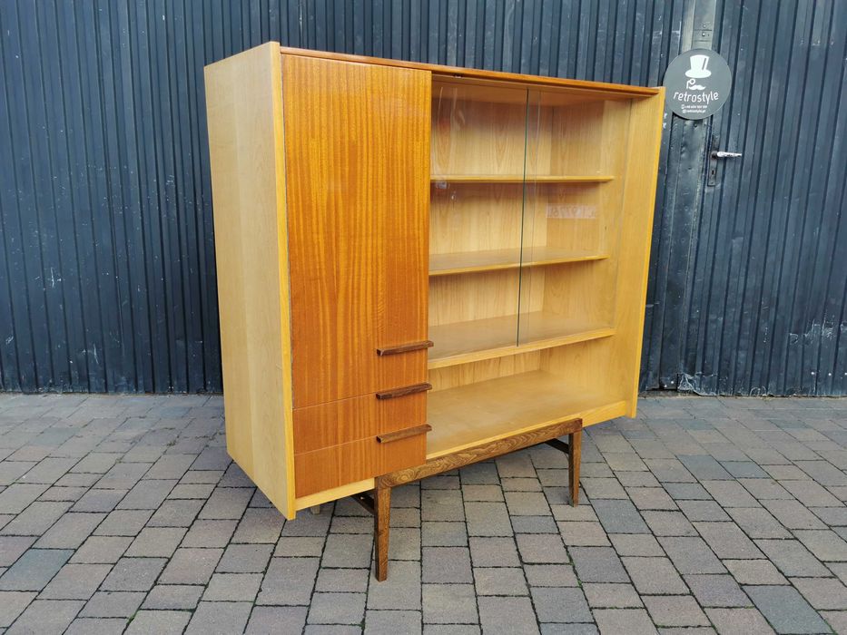 Biblioteczka proj. F. Mezulanik, Czechosłowacja '60, PRL Design, RETRO