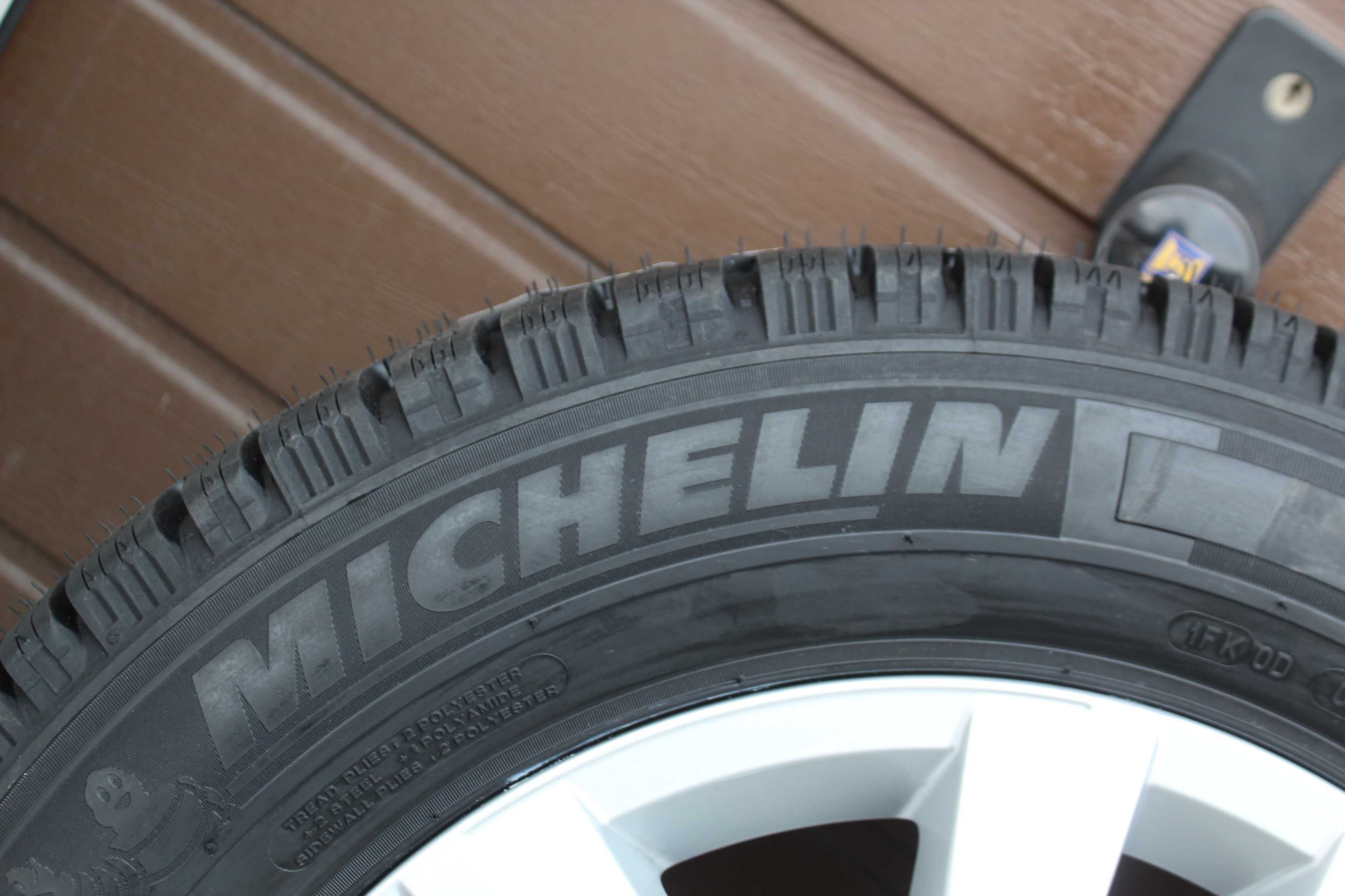 Nowe Koła Zimowe VW T5 T6 T6.1 5x120 6,5J 215/65/16C Michelin 2023r.