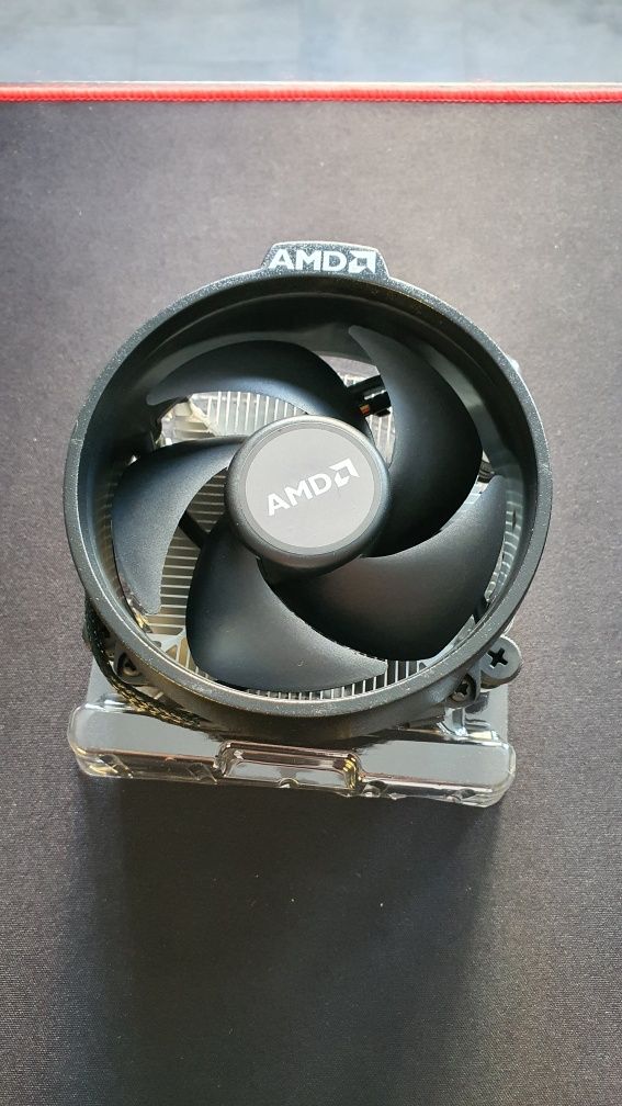 Chłodzenie od AMD Ryzen 5 5600G, nieużywane