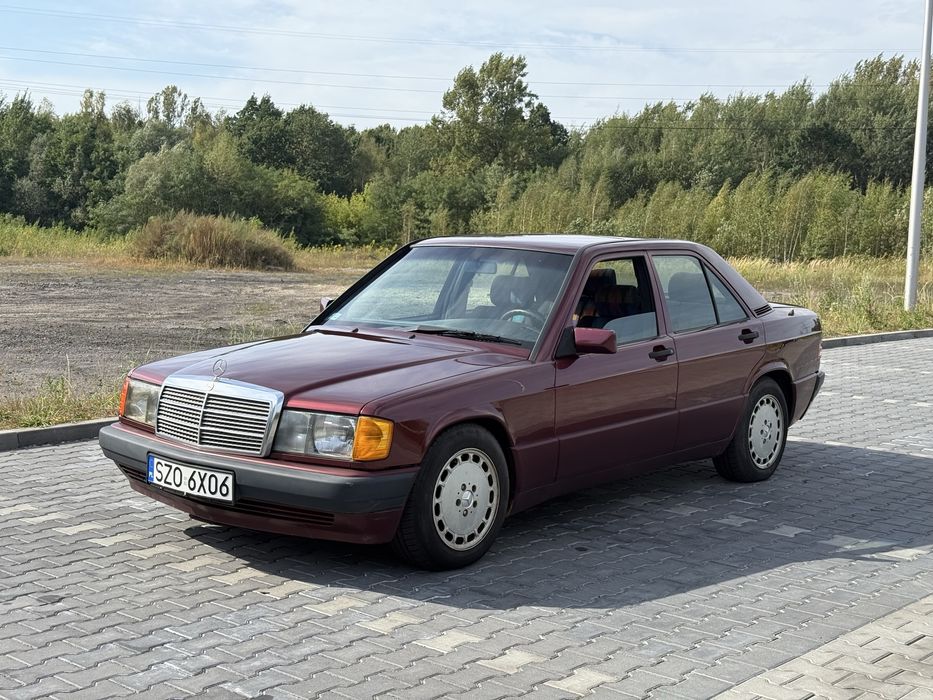 Mercedes-Benz 190E w201 Avantgarde Rosso, limitowana edycja, automat