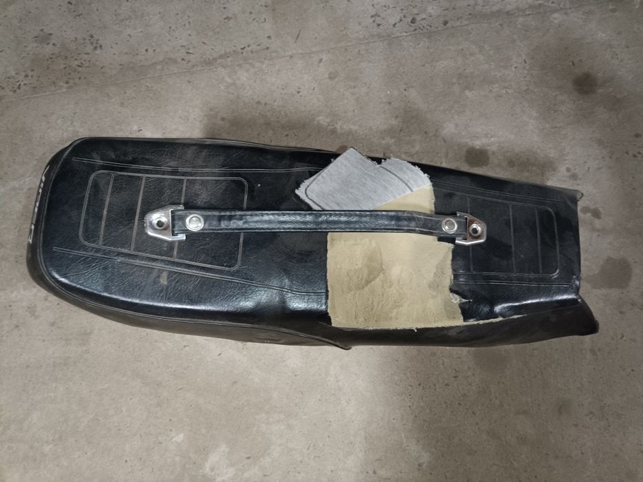 Сідіня на мотоцикл Viper zs125j/zs150j орігінал