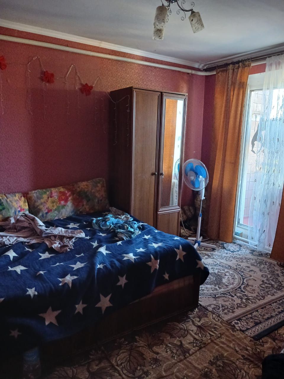 Продается трехкомнатная квартира
