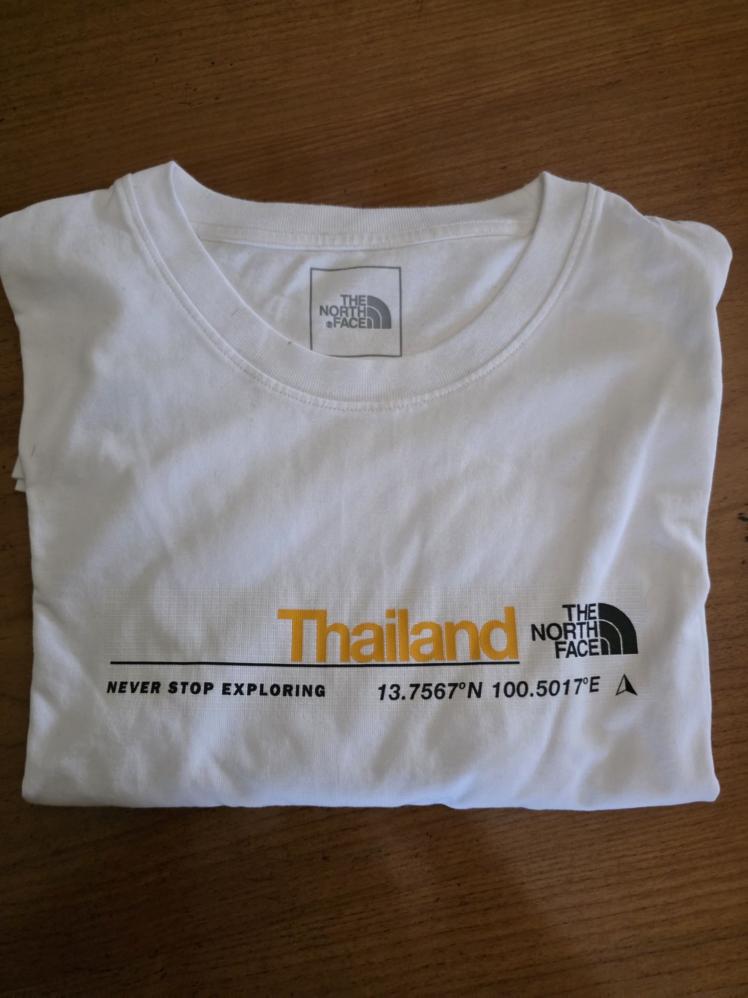 T-shirt The North Face Thailand Tamanho S