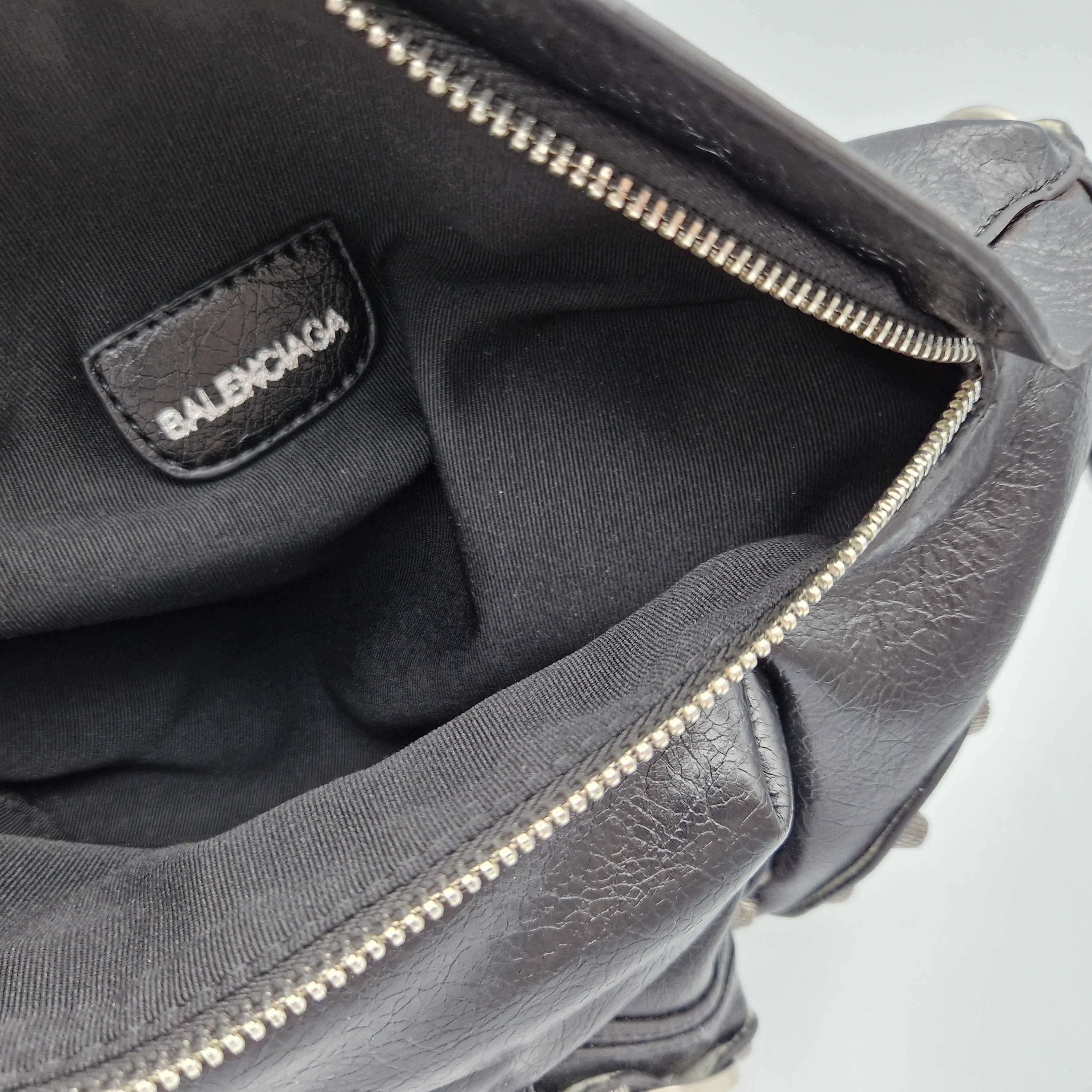 Бананка Balenciaga сумка нагрудна balenciaga поясна сумка