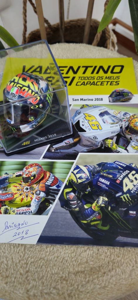 Miniatura Capacete Rossi mugello 2018