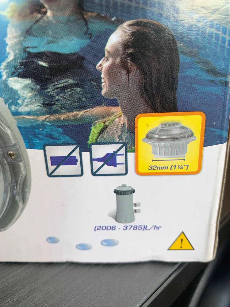 Luz hidráulica para piscina INTEX - NOVA