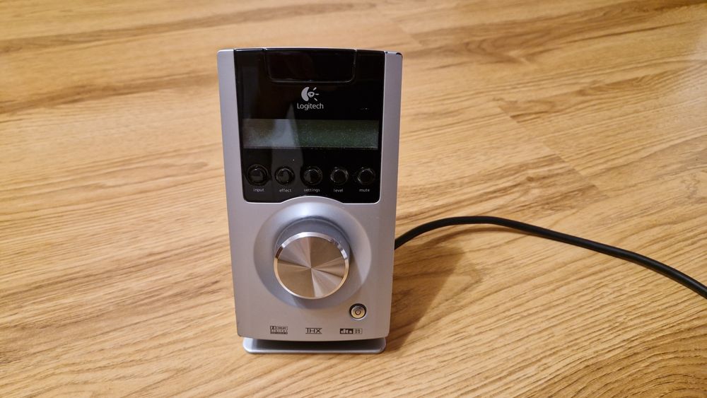 Panel sterowania sterownik Logitech Z-5500