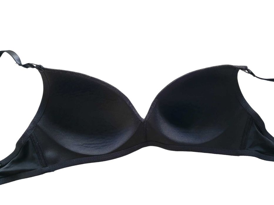 Czarny koronkowy stanik biustonosz bez fiszbin 75D CARRY bielizna