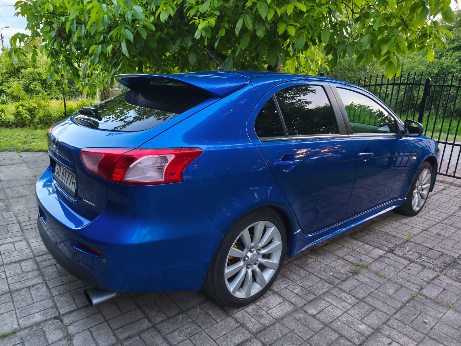 Mitsubishi Lancer