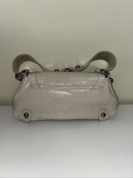 Mala Y2K Vintage Guess