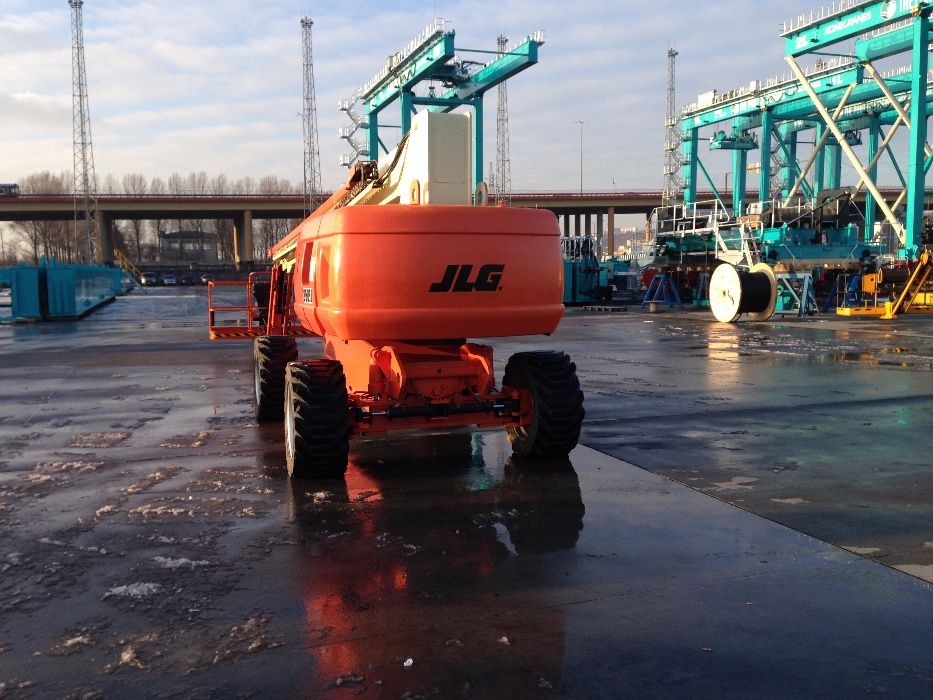 Wynajem JLG 860 SJ GENIE S 85 Podnośnik koszowy 28 m