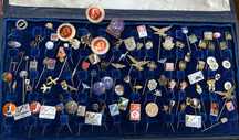 Alfinetes pins varios