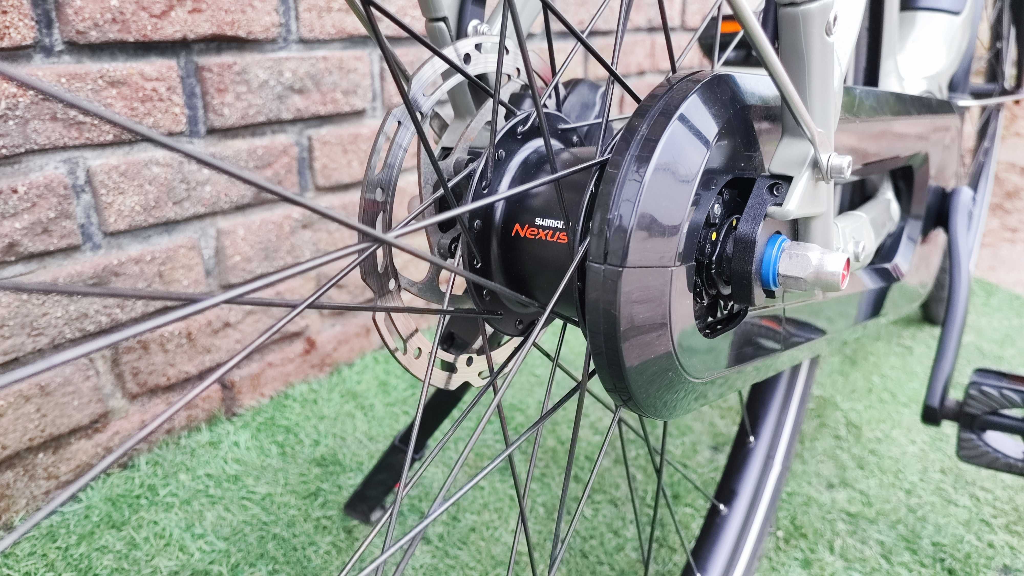 Rower Elektryczny Gazelle Grenoble C7+ nowy model tarcze BOSCH SMART