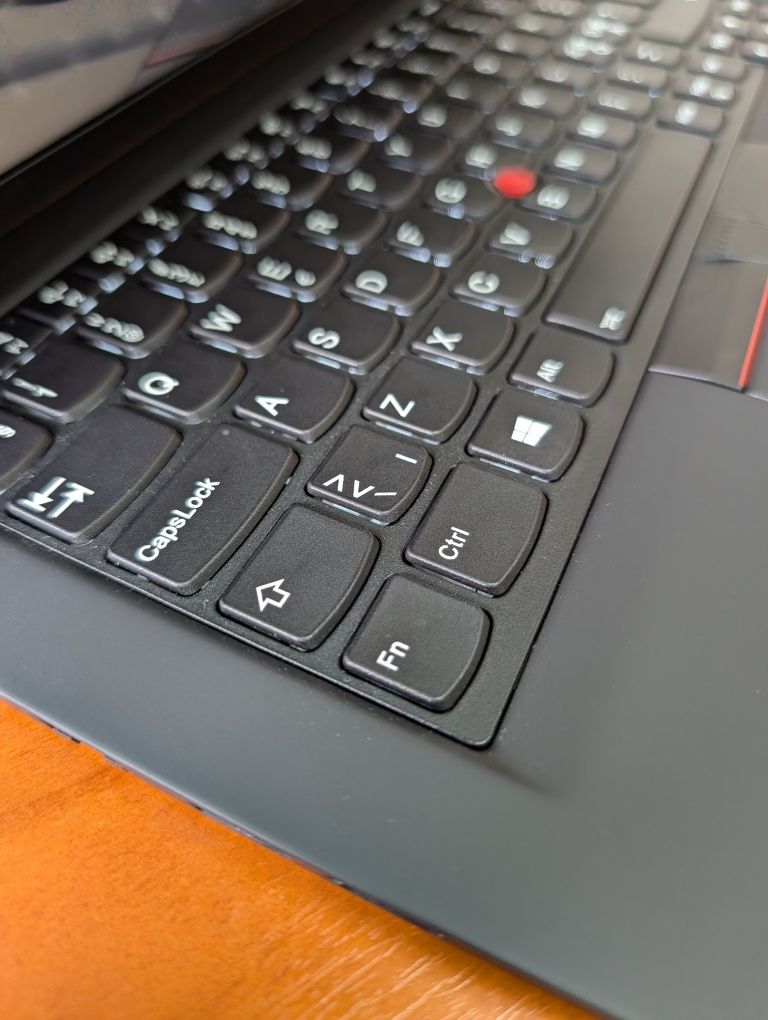 Ноутбук Lenovo ThinkPad T480s/i5-8350U/8/256/FHD/IPS/в ідеальний стан