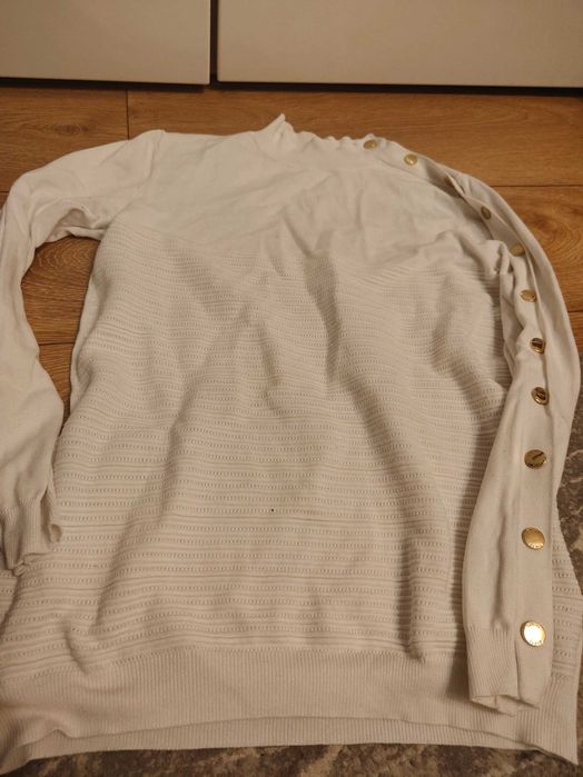 Sweter Guess Guess