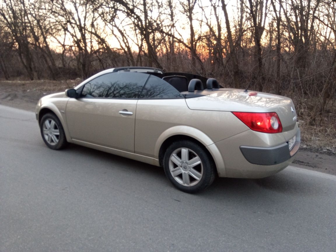 Renault Megane 2 cupe-cabriolet