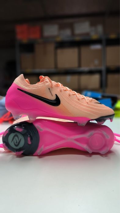 Бутсы Nike Mercuria, Phantom