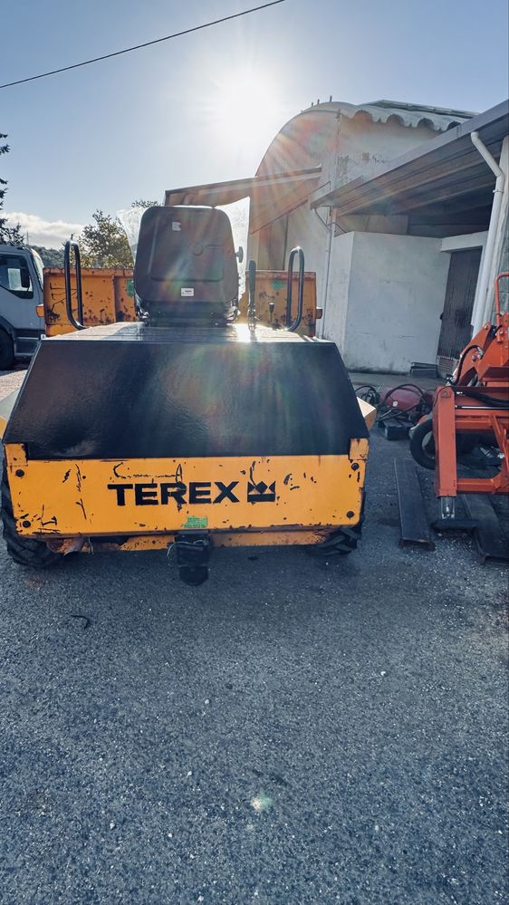Dumper Terex diesel usado