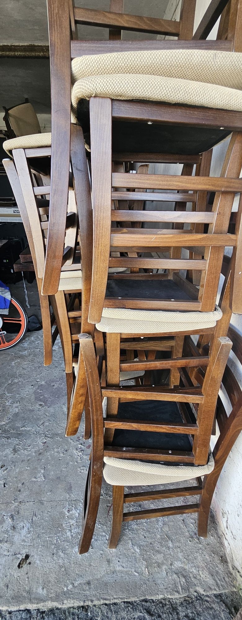 Krzesła  bukowe do restauracji i nie tylko większa ilość plus pokrowce
