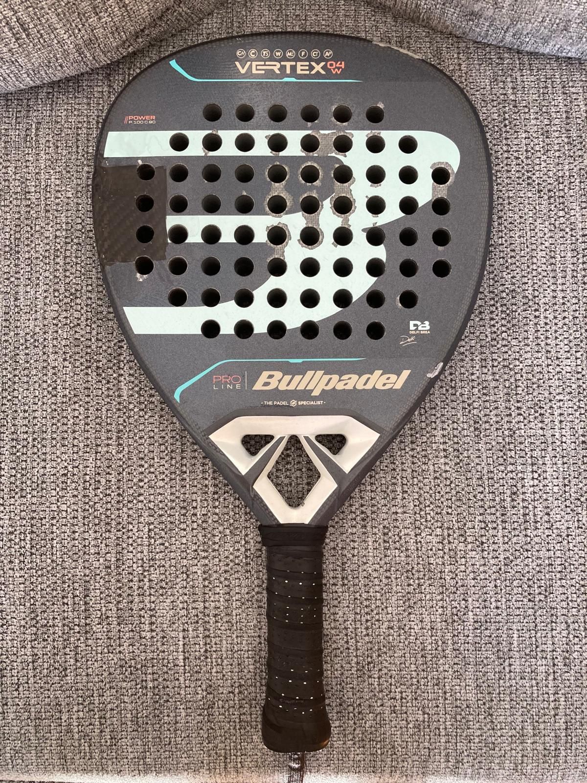 Raquete Bullpadel Vertex 04w recondicionada