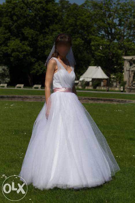Wyjątkowa suknia ślubna, rozmiar 36