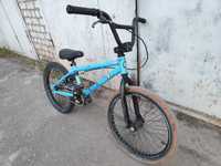 Продам bmx gt бмх