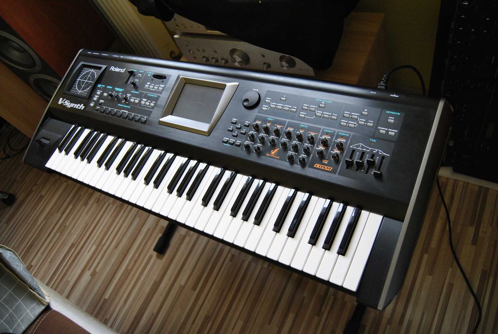 Roland V Synth kultowy syntezator. Unikat.