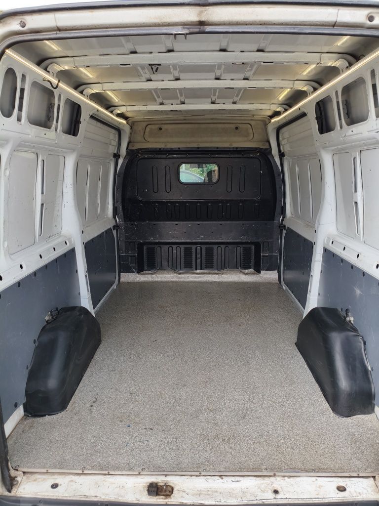Ford Transit L2H2