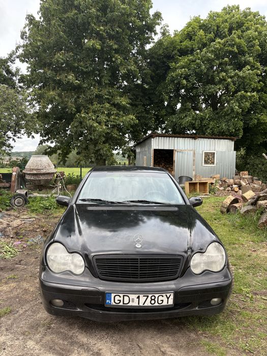 Mercedes-Benz klasa C 2.2 cdi 2002 r. Diesel