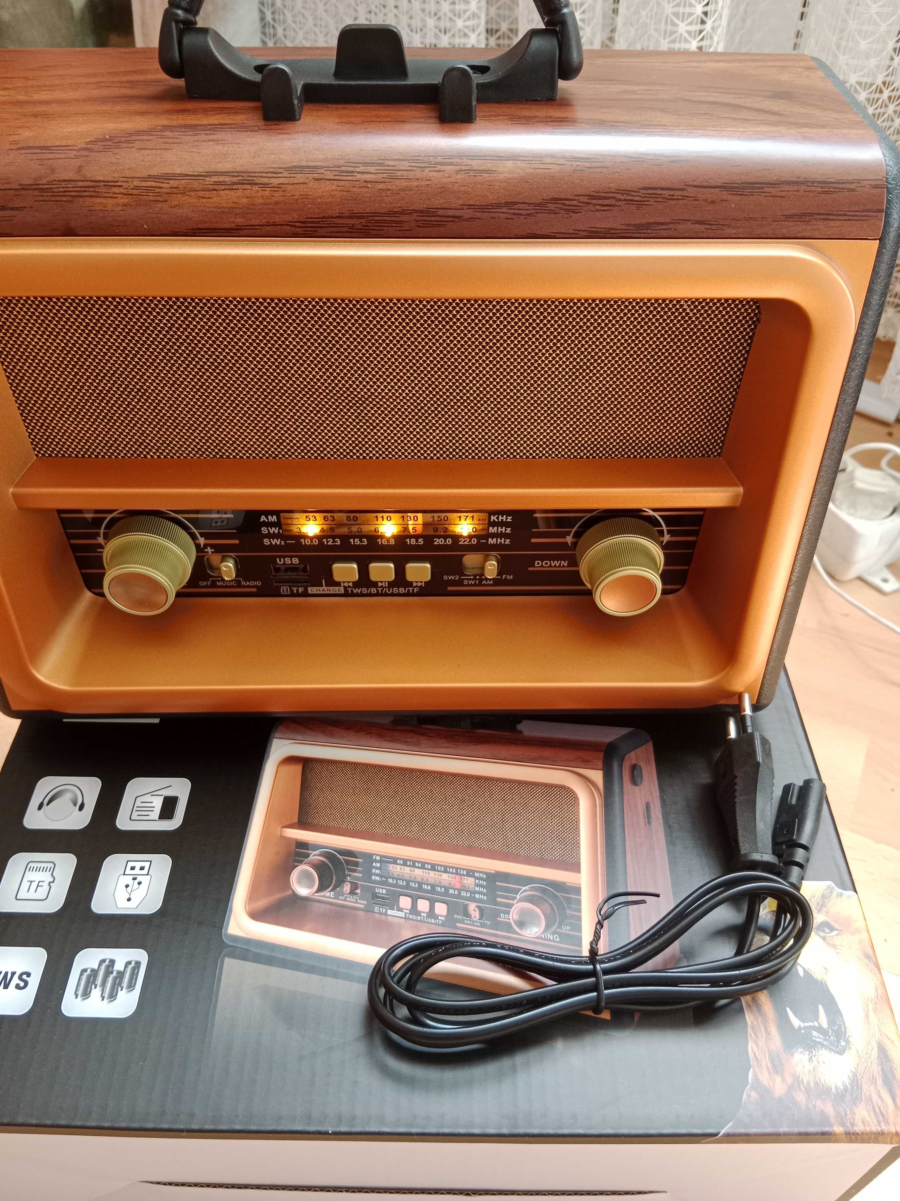 Radio  Przenosne Retro,Usb,bluetooth