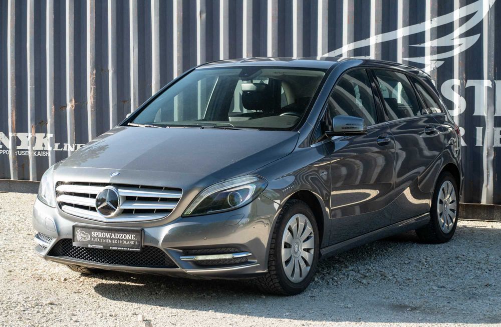 MERCEDES B-KLASA B180 122KM * benzyna * xenon * navi * PDC * zadbany