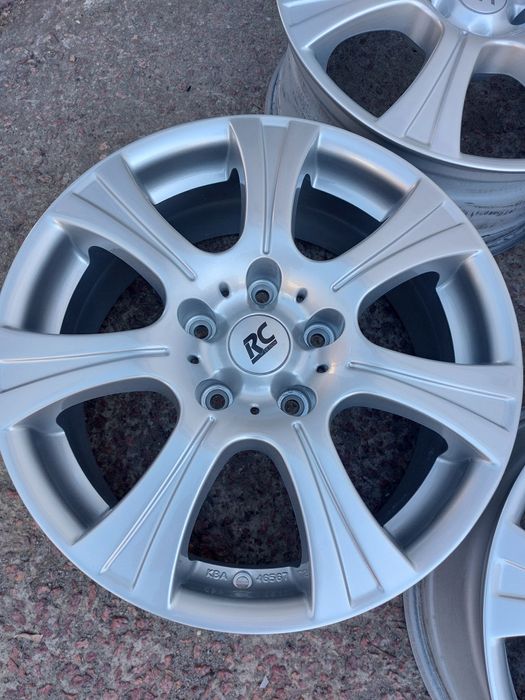 Диски Audi Q7  5*130