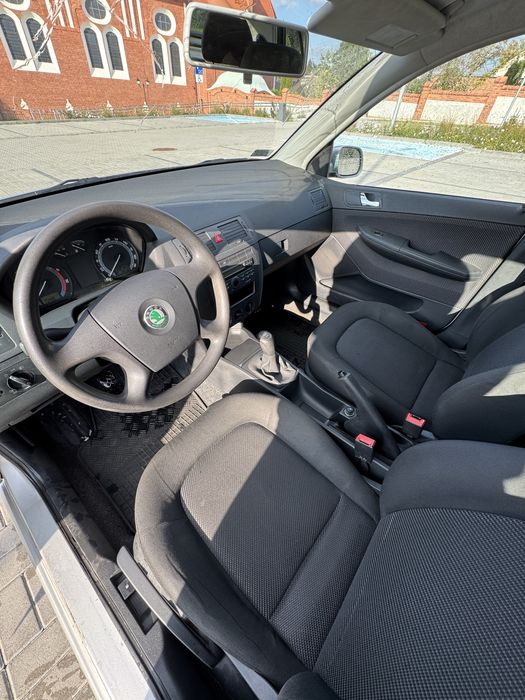 Okazja!! Skoda Fabia Ambient Lift 1.4 16V 142 przebiegu klima