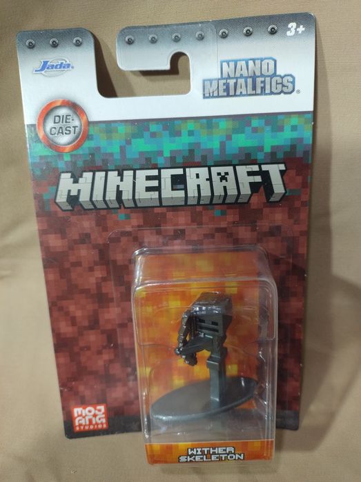 Figurka kolekcjonerska Minecraft Wither Skeleton