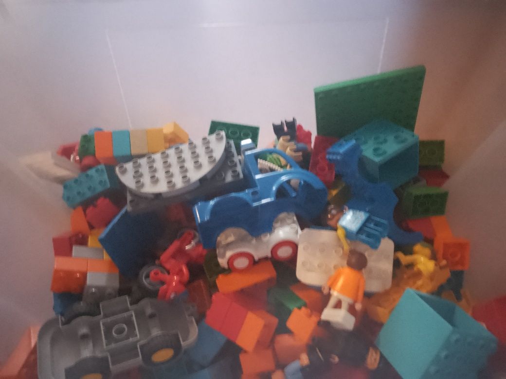 Klocki LEGO Duplo, figurki, pojazdy, różne