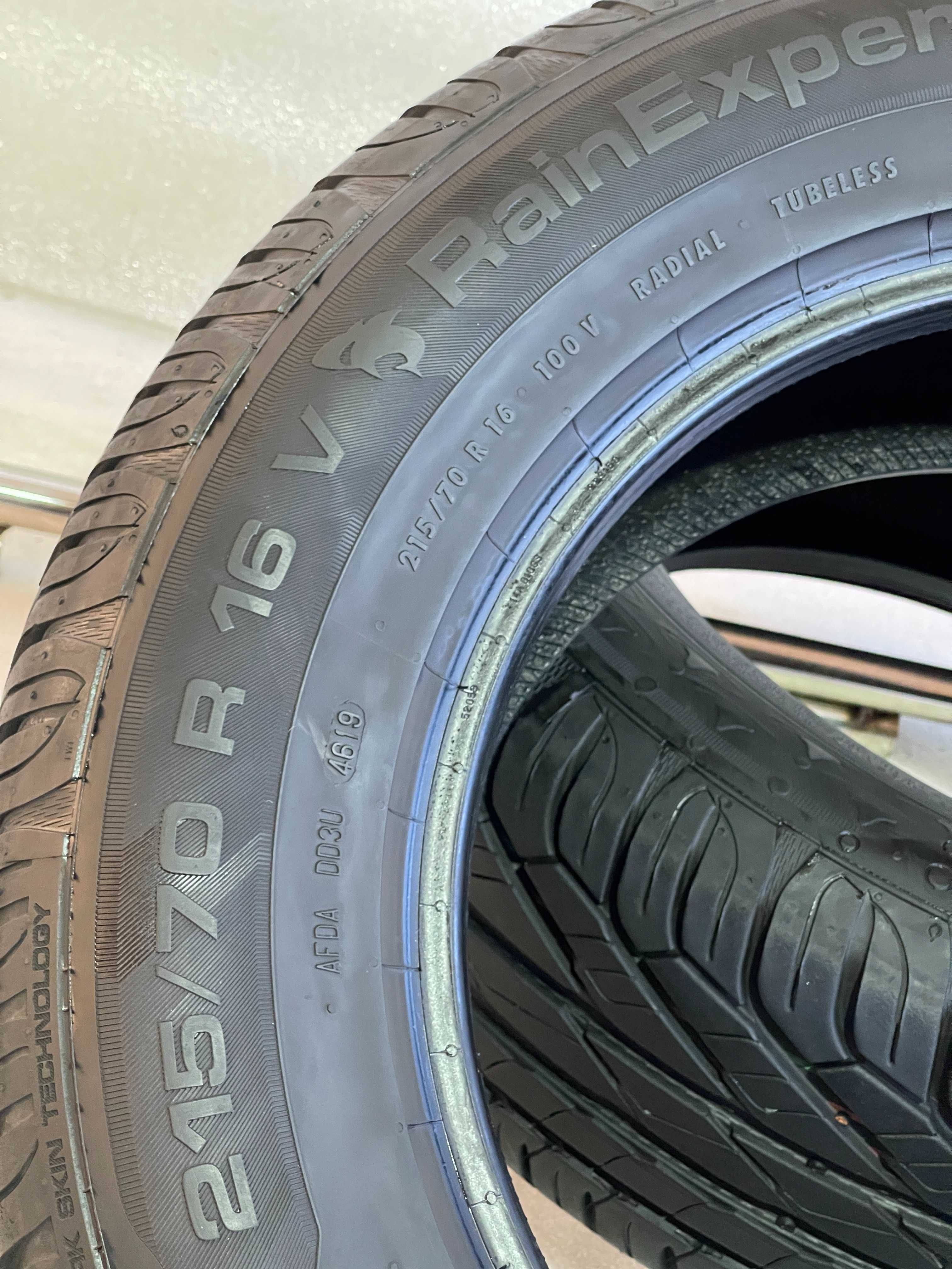 215/70 R16 Uniroyal Rain Expert3