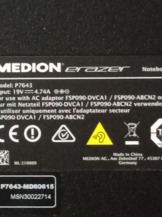 laptop Medion Erazer i5 8GB SSD